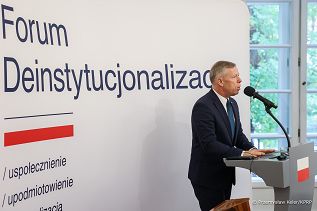 06_Piotr_Cwik_Forum_Deinstytucjonalizacji_20241015_PK1_4591.jpg