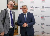 01_Piotr_Cwik_Forum_Deinstytucjonalizacji_20241015_PK1_4500.jpg