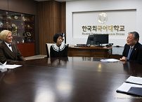 02_agata_Kornhauser_Duda_Koreanski_Uniwerytet_Jezykow_Obcych_Hankuk_20241024_GJA_3122.jpg