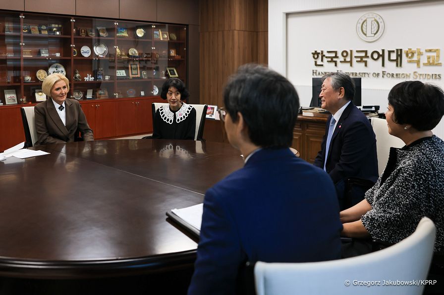 04_agata_Kornhauser_Duda_Koreanski_Uniwerytet_Jezykow_Obcych_Hankuk_20241024_GJA_3158.jpg