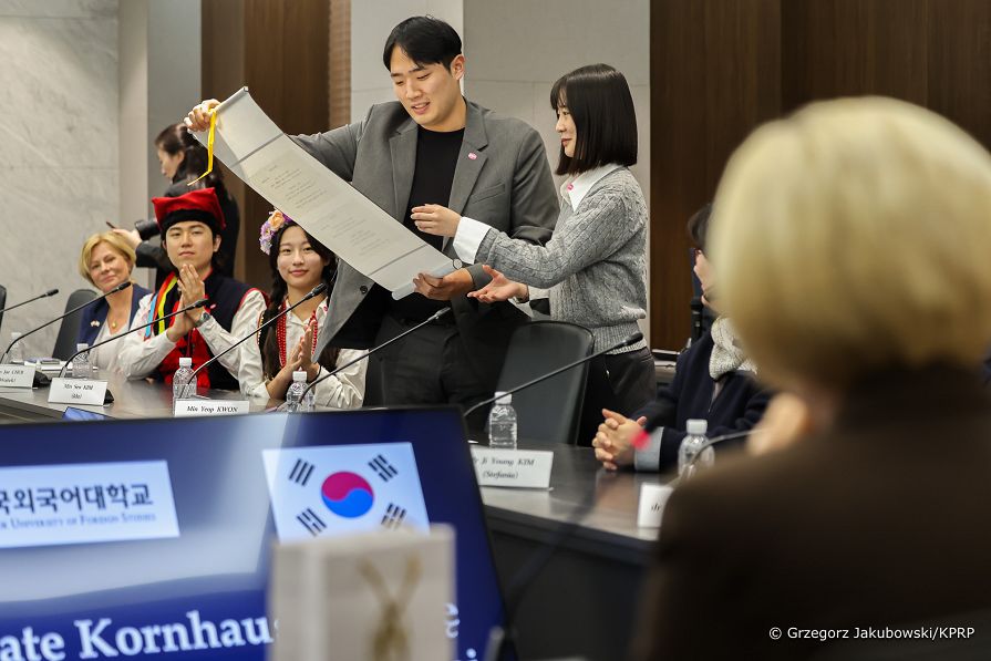 20_agata_Kornhauser_Duda_Koreanski_Uniwerytet_Jezykow_Obcych_Hankuk_20241024_GJB_1706.jpg