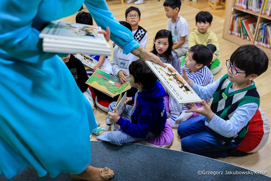 012_PAKD_Yongam_English_Library_23-10-2024_GJA_1330.jpg.JPG