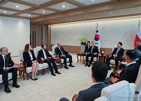 19_Andrzej_Duda_Yoon_Suk_yeol_Prezydent_Korei_wizyta_oficjalna_Seul_20241024_MB1_5359.jpg