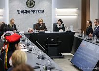 10_agata_Kornhauser_Duda_Koreanski_Uniwerytet_Jezykow_Obcych_Hankuk_20241024_GJB_1471.jpg