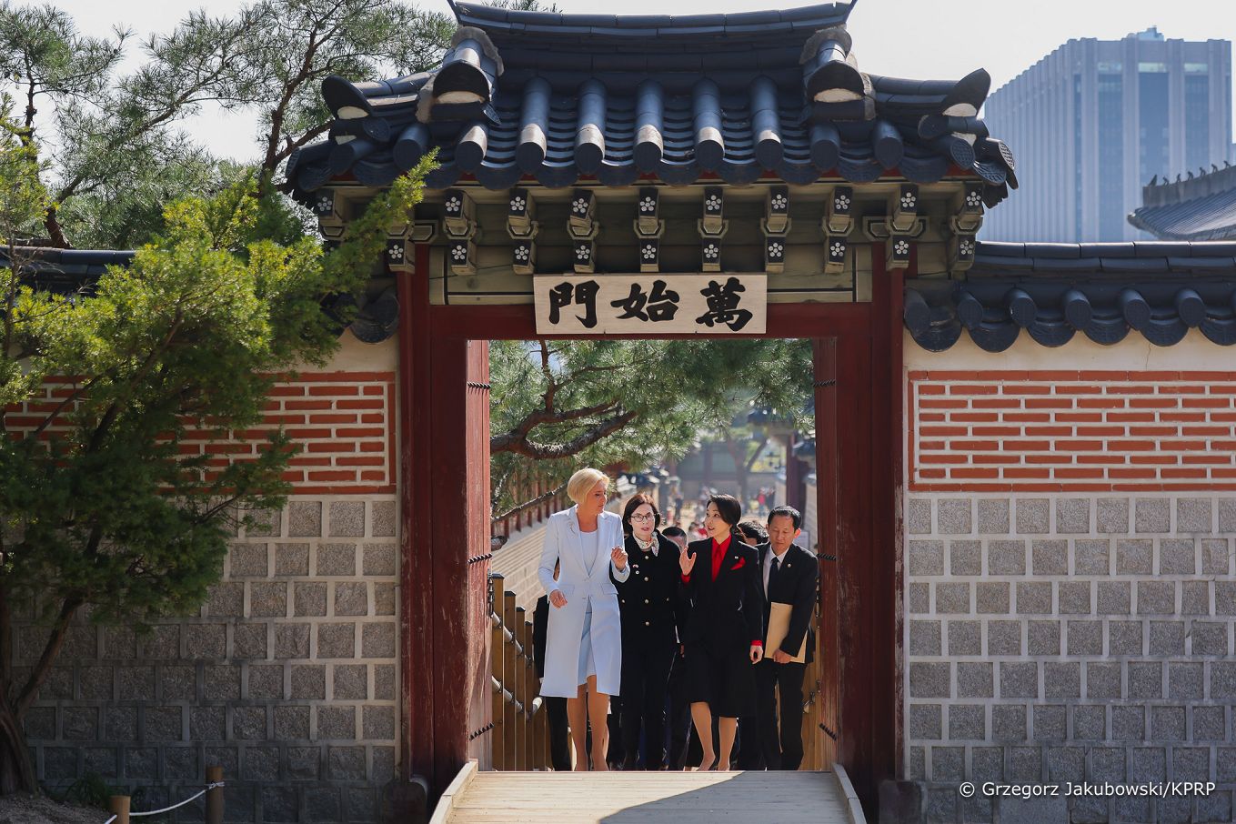 06_Agata_Kornhauser_Duda_Kim_Keon_hee_Palac_Kyeongbok__20241024_GJB_0985.jpg