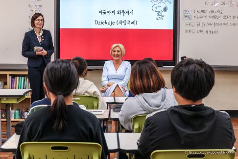 010_Agata_Kornhauser_Duda_Szkola_Podstawowa_Toseong_Busan_20241025_GJB_5020.jpg