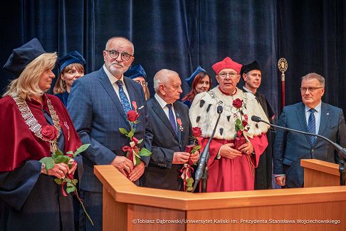 003_Minister_Andrzej_Dera_inauguracja_roku_akademickiego_Uniwersytet_Kaliski_20241007_PA070198-1.jpg