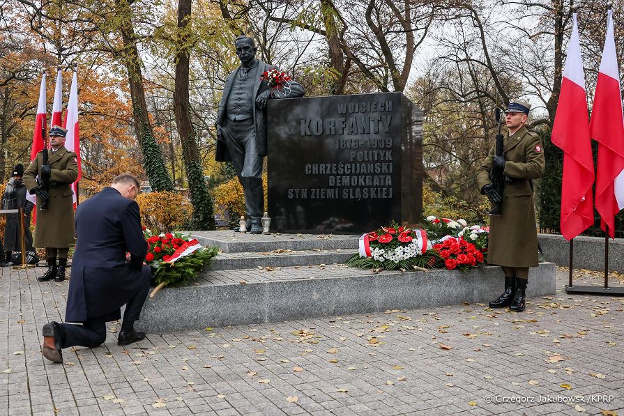 004_PAD_zlozenie_wienca_Ojcowie_Niepodleglosci_20241111_GJB_2696.jpg