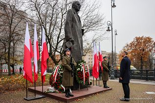 003_PAD_zlozenie_wienca_Ojcowie_Niepodleglosci_20241111_GJB_2645.jpg