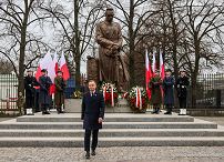 009_PAD_zlozenie_wienca_Ojcowie_Niepodleglosci_20241111_GJB_2844.jpg