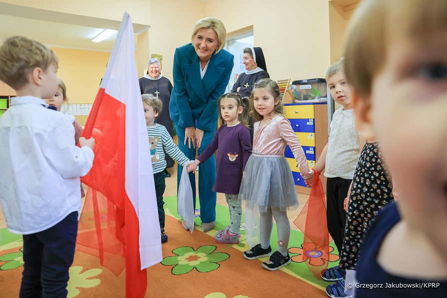 09_Agata_Kornhauser_Duda_przedszkole_Siostr_Felicjanek_20241122_GJA_9567.jpg