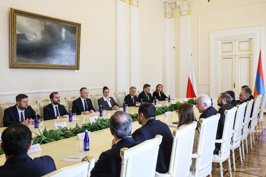 001_PAD_rozmowy_bilateralne_Prezydent_Republiki_Armenii_20241126_MB1_7666.jpg