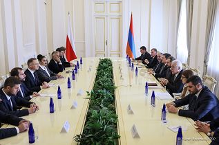 002_PAD_rozmowy_bilateralne_Prezydent_Republiki_Armenii_20241126_MB1_7675.jpg