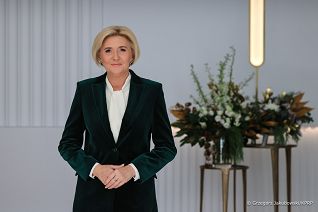001_Agata_Kornhauser_Duda_nagranie_17_Miedzynarodowy_Kiermasz_Dobroczynny_SHOM_20241115_GJA_3145.jpg