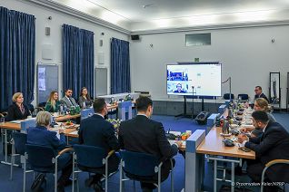 003_Posiedzenie_Rady_ds_Młodziezy_NRR_20241128_PK1_9280.jpg