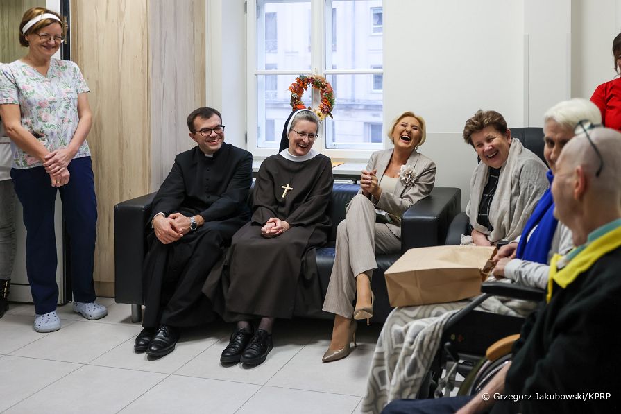 014_Agata_Kornhauser_Duda_Hospicjum_Siostr_Felicjanek_20241128_GJB_2353.jpg