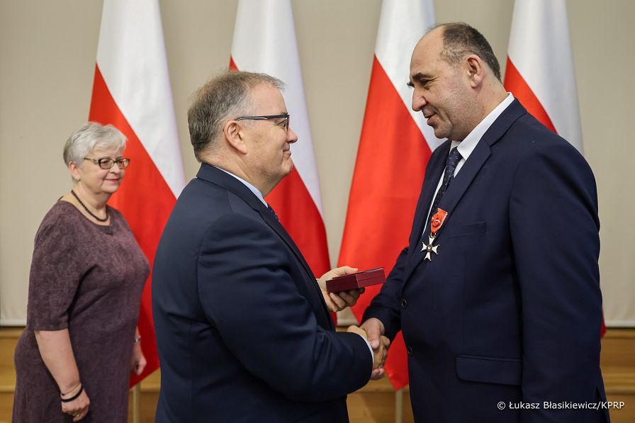 04_Andrzej_Dera_odanczaenia_zasluzonym_dzialalnosci_na_rzecz_przemian-demokratycznych_20241211_LB_22580.jpg