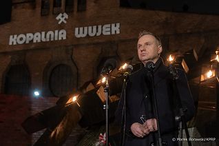 05_Andrzej_Duda_rocznica_pacyfikacji_Kopalnia_Wujek__20241215_MB2_2463.jpg