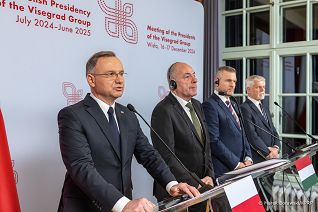026_Andrzej_Duda_spotkanie_grupa_Wyszehradzka_wypowiedz_dla_mediow_20241216_MB2_3465.jpg