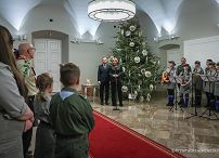 007_Andrzej_Duda_przekazanie_światło_betlejemskie_17-12-2024_PK1_0952.jpg.JPG