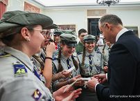 016_Andrzej_Duda_przekazanie_światło_betlejemskie_17-12-2024_PK1_1795.jpg.JPG