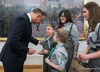 014_Andrzej_Duda_przekazanie_światło_betlejemskie_17-12-2024_PK1_1582.jpg.JPG