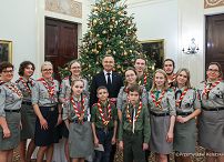 019_Andrzej_Duda_przekazanie_światło_betlejemskie_17-12-2024_PK1_2197.jpg.JPG