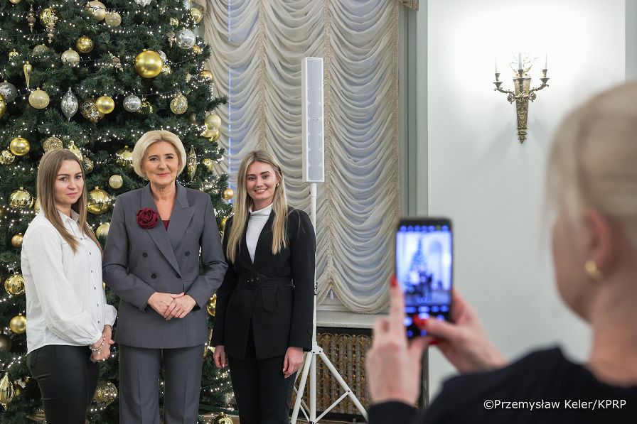 013_Agata_Kornhauser_Duda_spotkanie_uczniowie_katolickiej_szkoły_17-12-2024_PK1_0245.jpg.JPG