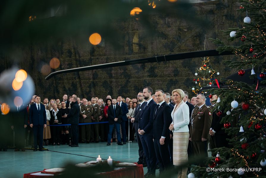 002_PAD_opłatek_żołnierze_19-12-2024_MB1_3194.jpg