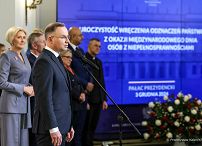 009_a_Para_Prezydencka_odznaczenia_Miedzynarodowy_Dzien_Osob_z_Niepelnosprawnosciami_20241203_LB_13433.jpg