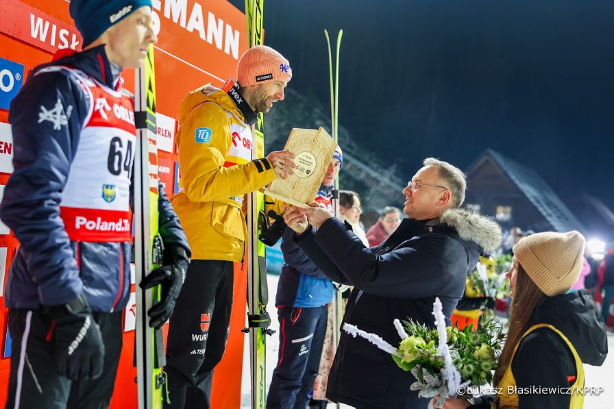 011_Andrzej_Duda_skoki_narciarskie_Wisła_08-12-2024_LB_21807.jpg.JPG