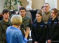 009_Agata_Kornhauser_Duda_spotkanie_Licealisci_z_LO_w_Urlach_20240201_MB1_5146.jpg