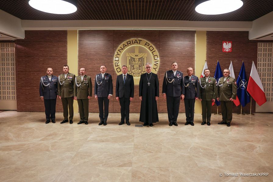 010_Odznaczenia_panstwowe_ksiezy_kapelan_Ordynariatu_Polowego_20230201_OQ4A0748.jpg