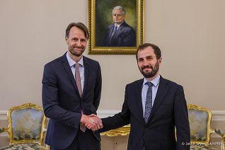 001_Minister_Mieszko_Pawlak_spotkanie_Ambasador_Szwecji_20240212_JSZ_8963.jpg