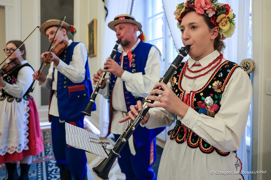 004_Agata_Kornhauser_Duda_spotkanie_Zespol_Piesni_i_Tanca_Wolany_20240213_GJA_5128.jpg