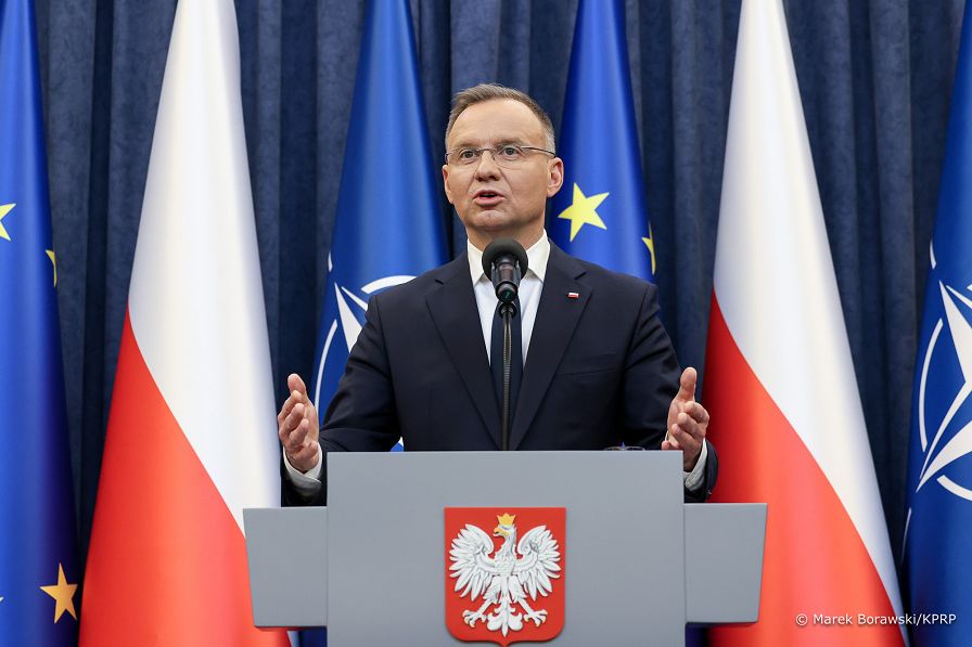 004_Andrzej_Duda_Wypowiedz_dla_mediow_po_Radzie_Gabinetowej_20240213_MB1_0672.jpg