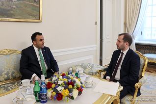 002_Mieszko_Pawlak_Spotkanie_Amb_ZEA_20240219_PK1_1062.jpg