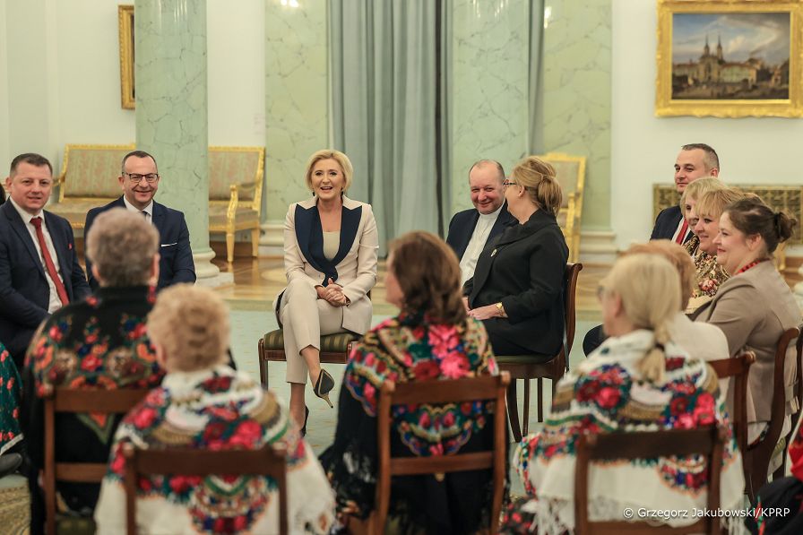 005_Agata_Kornhauser_Duda_soptkanie_grupa_Zurawica_20240219_GJA_0896.jpg