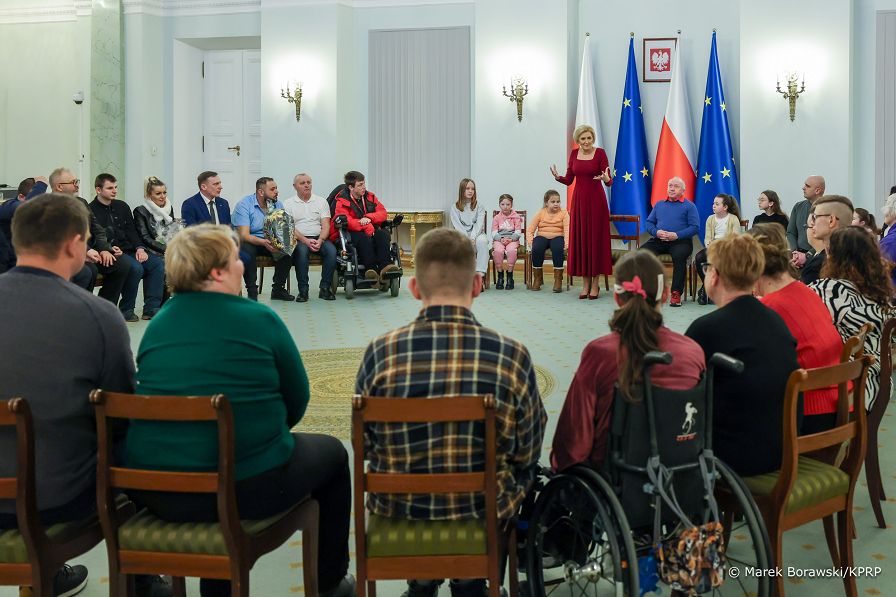 002_Agata_Kornhauser_Duda_podopieczni_Zakladu_Aktywnosci_Zawodowej_w_Nysie_20240202_MB2_1371.jpg