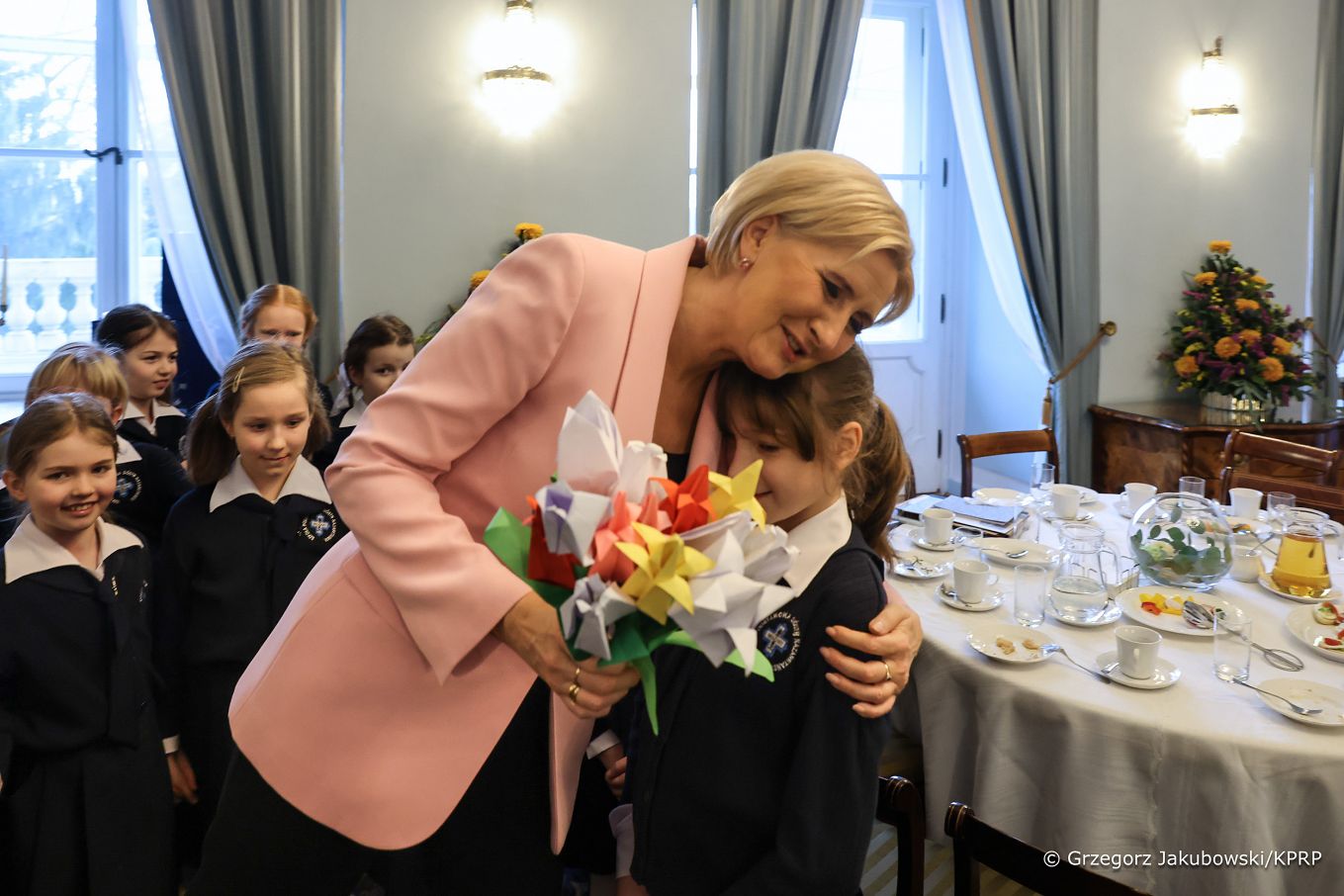 021_Agata_Kornhauser_Duda_spotkanie_z_uczennicami_SP_Siostr_Nazaretanek_20240220_1S5A1487.jpg