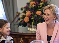 015_Agata_Kornhauser_Duda_spotkanie_z_uczennicami_SP_Siostr_Nazaretanek_20240220_GJA_1267.jpg