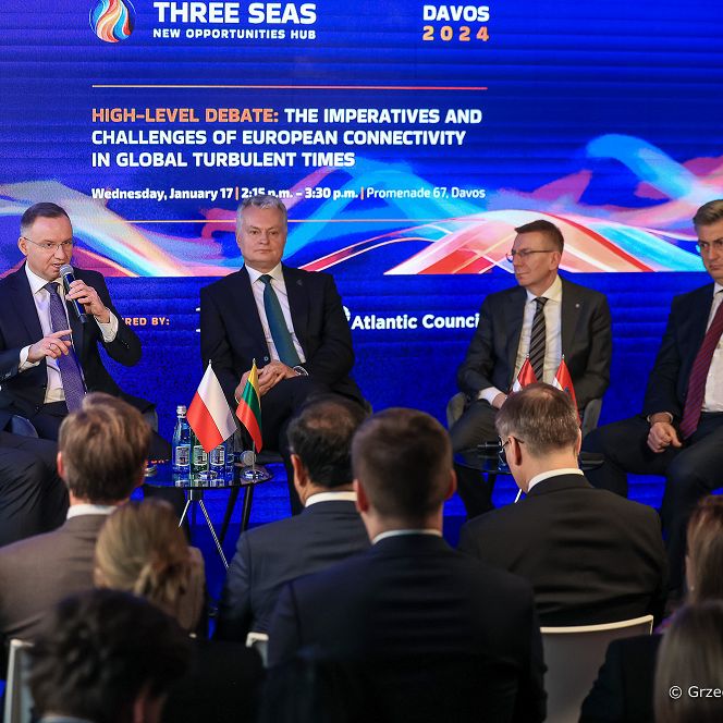 27_001_Andrzej_Duda_Davos_High_Level_Debate_20240117_GJA_4196.jpg