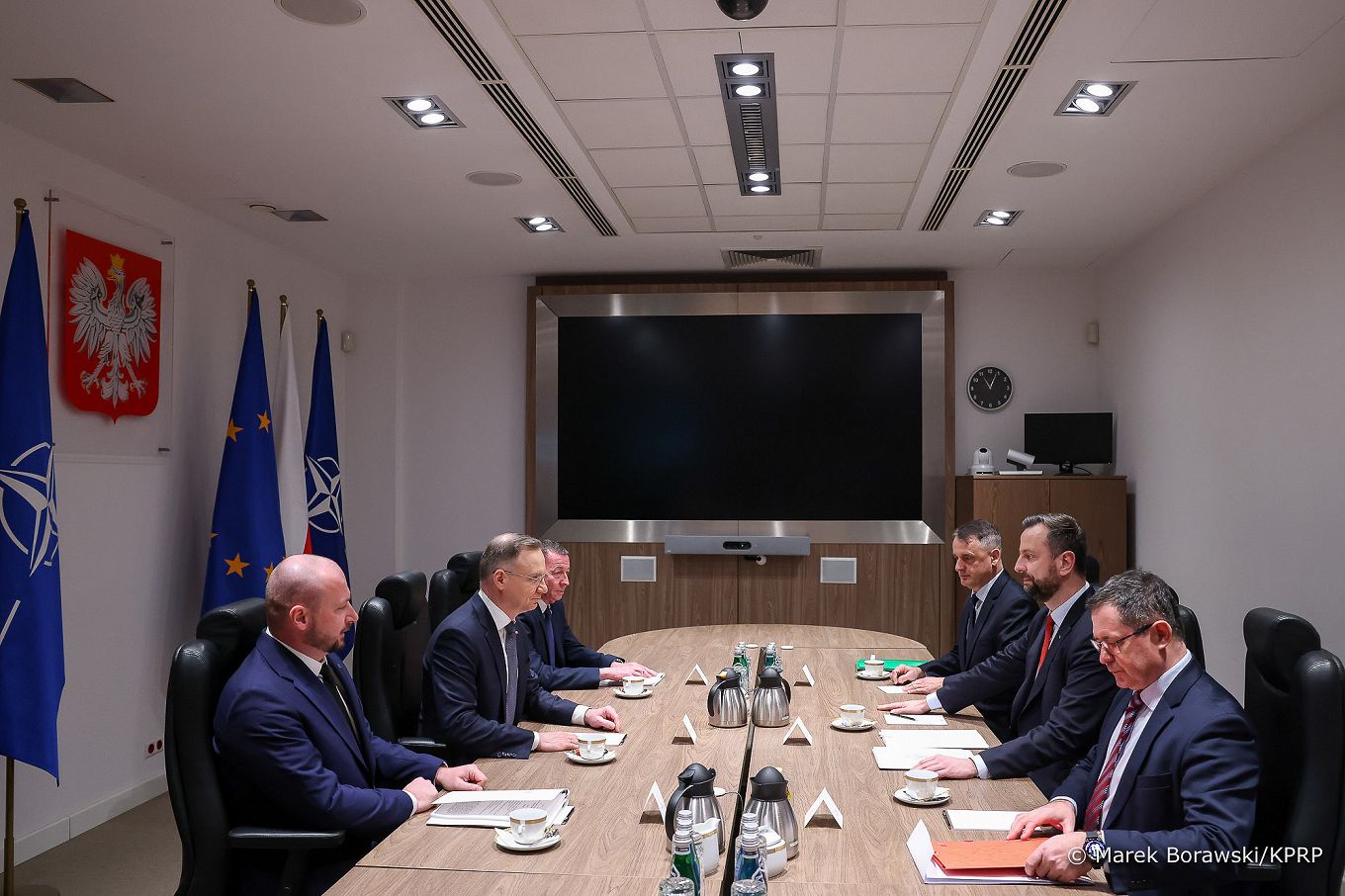 47_02_Andrzej_Duda_spotkanie_szef_MON_20240126_MB2_5288.jpg