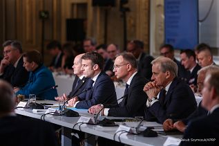 007_PAD_Emmanuel_Macron_Palac_Elizejski_20240226_JS__2099.jpg