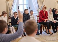 009_Agata_Kornhauser_Duda_spotkanie_uczniowie_SP_Plonsk_20240229_1S5A5416.jpg