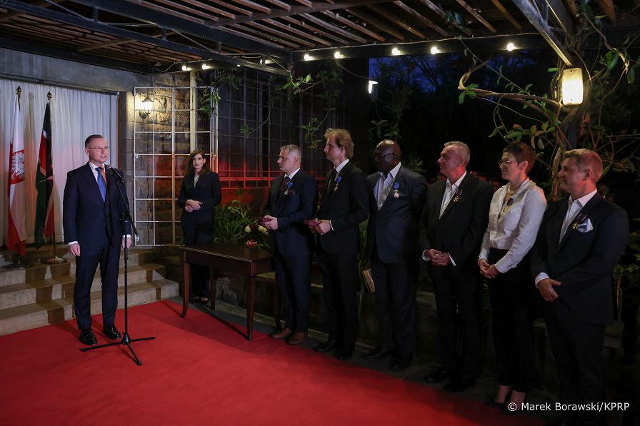 09_Andrzej_Duda_spotkanie_polonia_Nairobii_Kenia_20240205_MB2_4382.jpg