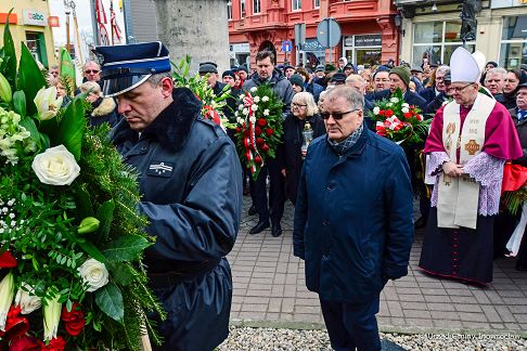 001_Minister_Andrzej_Dera_rocznica_smierci_Piotra_Bartoszcze_20240207_DSC_2393.jpg