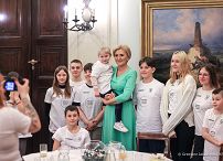 017_Agata_Kornhauser_Duda_podopieczni_Fundacji_Ratujmy_Usmiech_Dziecka_20240311_GJA_0028.jpg