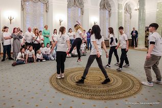 001_Agata_Kornhauser_Duda_podopieczni_Fundacji_Ratujmy_Usmiech_Dziecka_20240311_1S5A9638.jpg