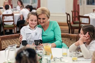 013_Agata_Kornhauser_Duda_podopieczni_Fundacji_Ratujmy_Usmiech_Dziecka_20240311_GJA_9898.jpg
